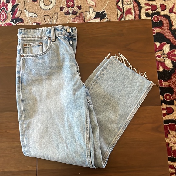 WOMENS ZARA HIGH WAIST JEANS SIZE 6 - Picture 2 of 2